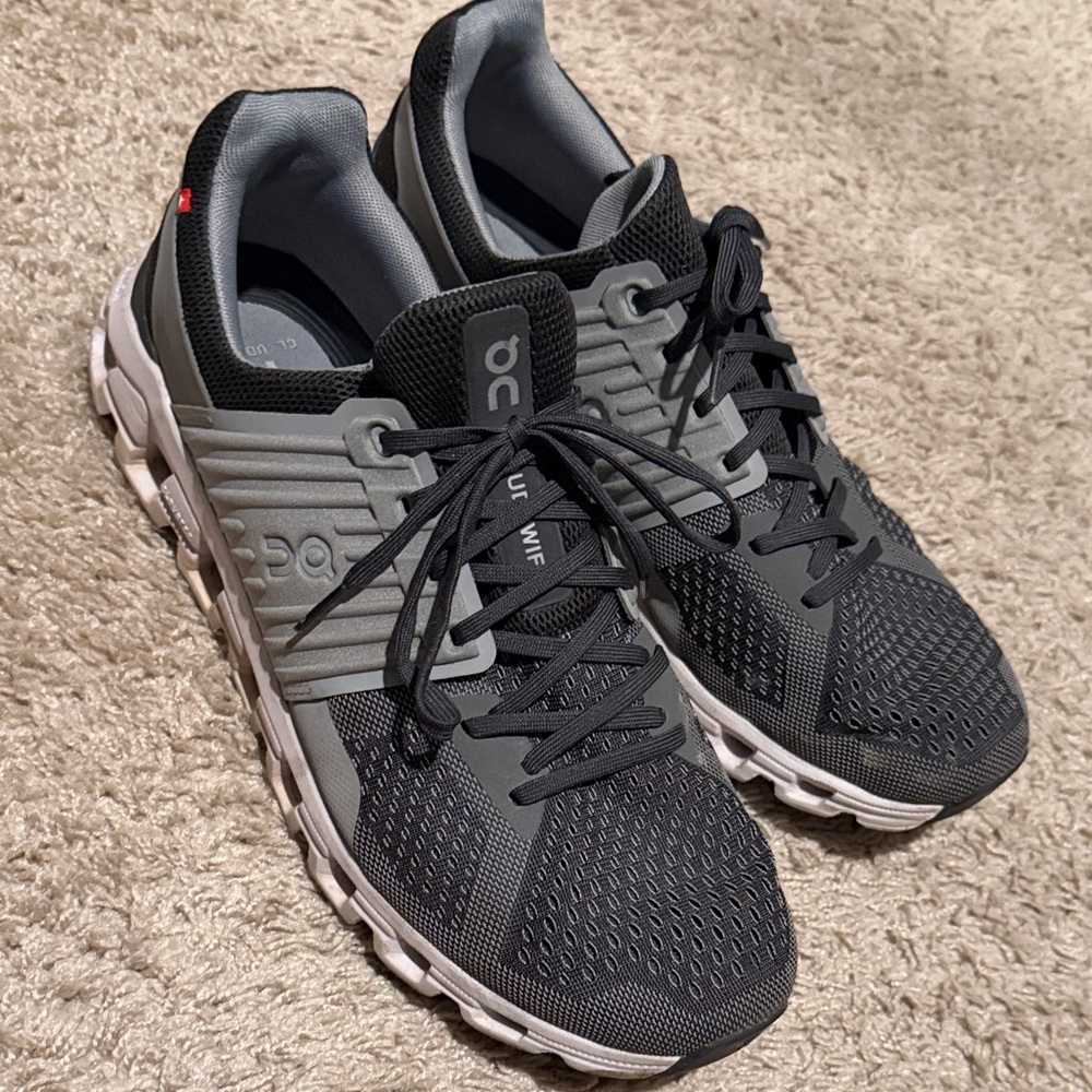 Men’s Size 11 ON Running Black and Gray Sneakers